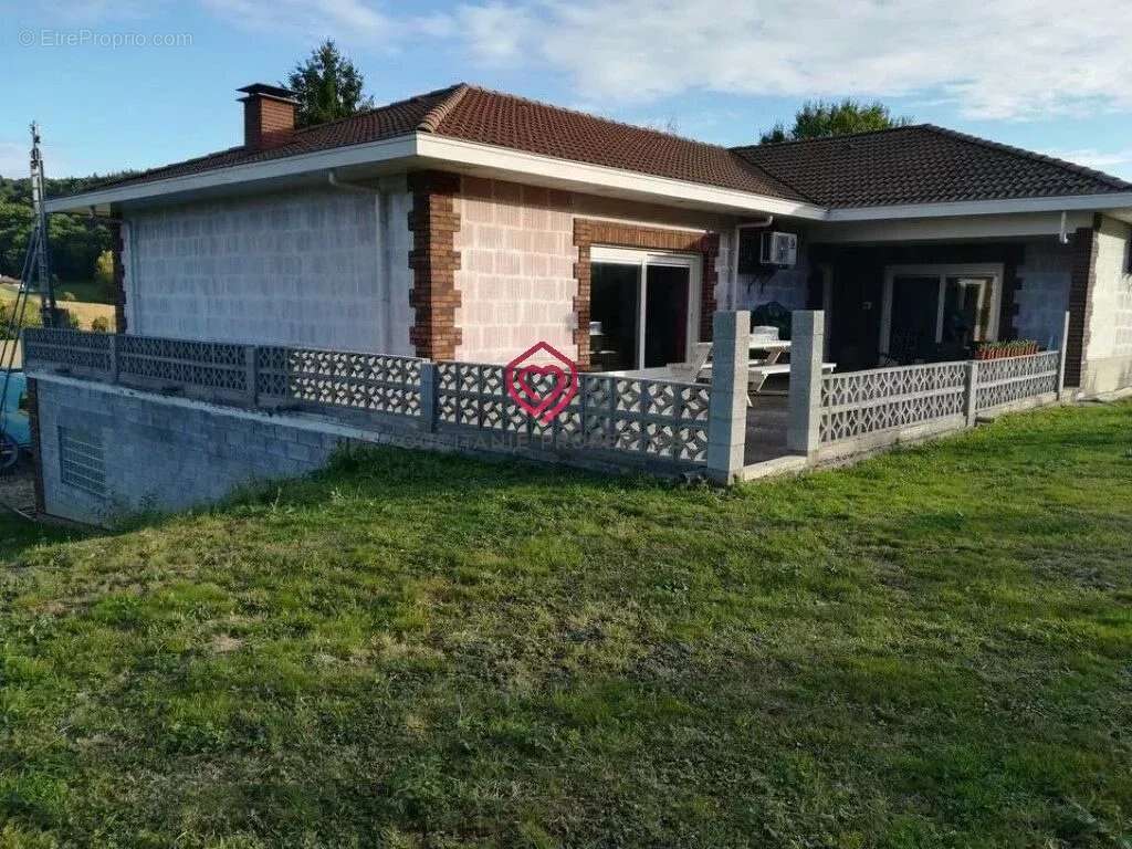 Maison à PUNTOUS