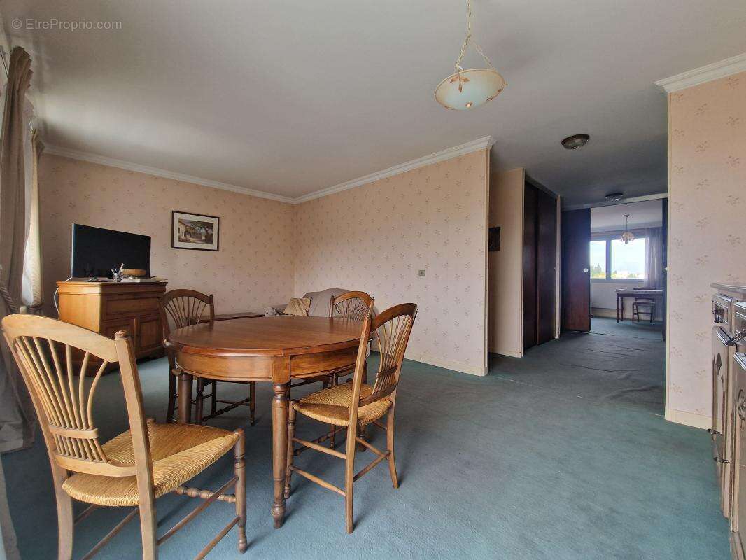 Appartement à VAIRES-SUR-MARNE
