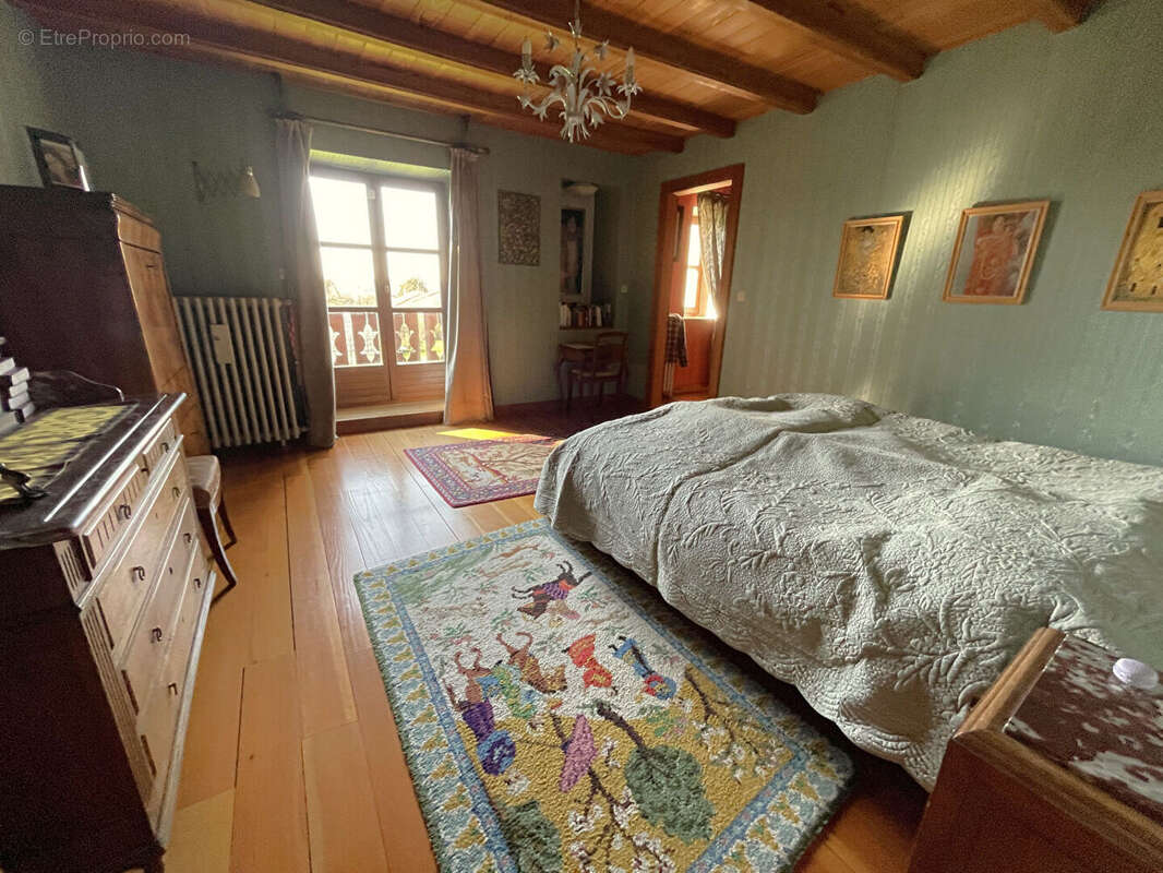 Maison à COURCELLES-CHAUSSY