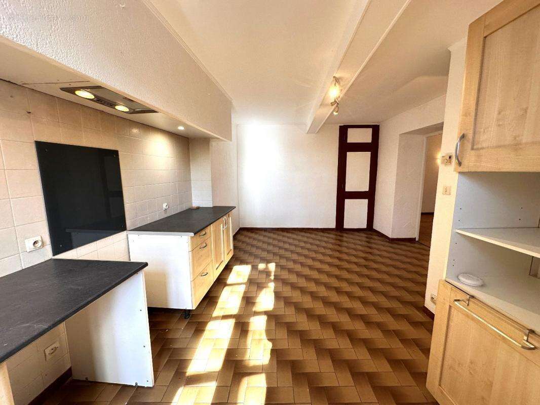 Maison à CAUNES-MINERVOIS