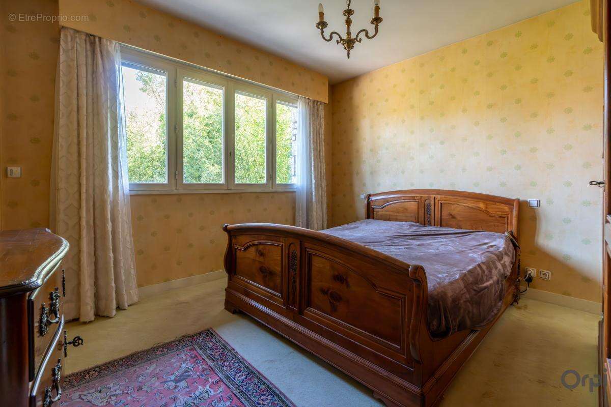 Maison à POMPONNE