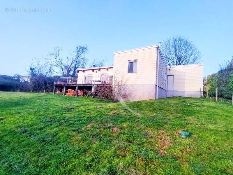 Maison à SAINTES
