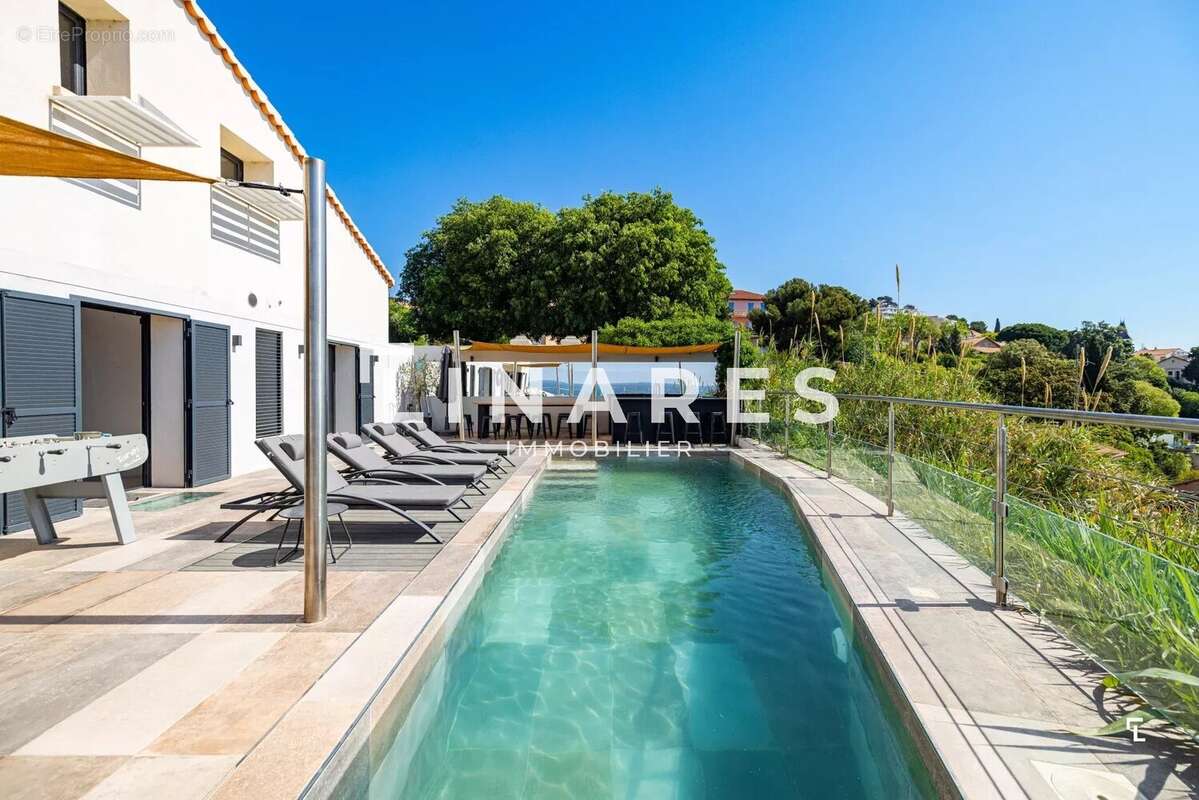 Appartement à MARSEILLE-16E