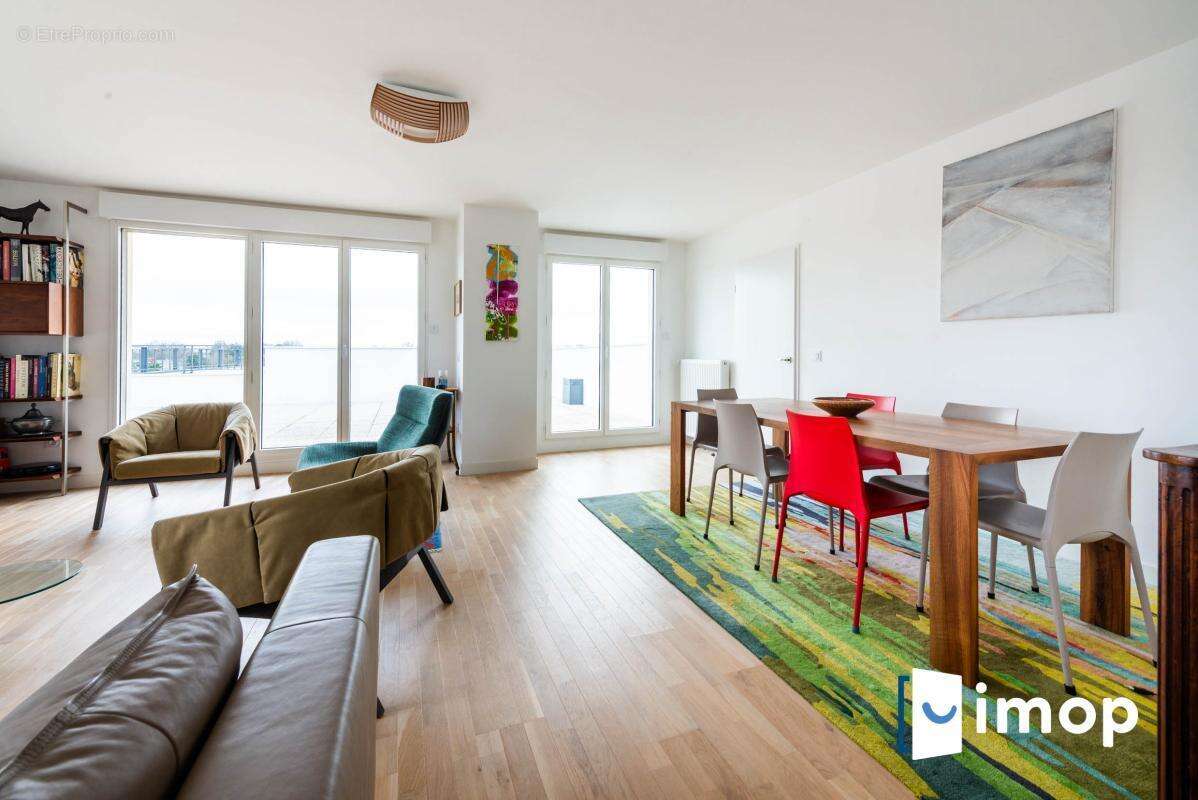 6 pièces avec terrasse et parkings - photo 10