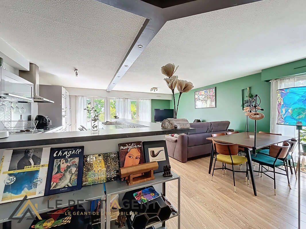 Appartement à LE BOUSCAT