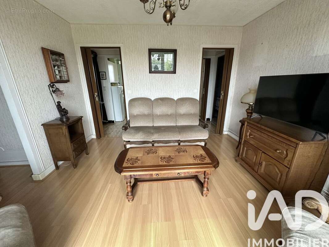 Photo 2 - Appartement à VIRY-CHATILLON