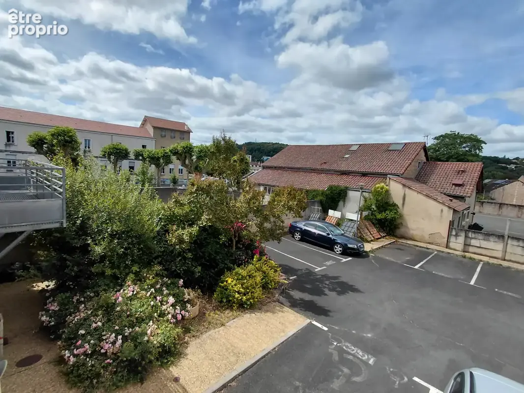 A Vendre A Périgueux : Local commercial d'environ 280m2 - photo 15