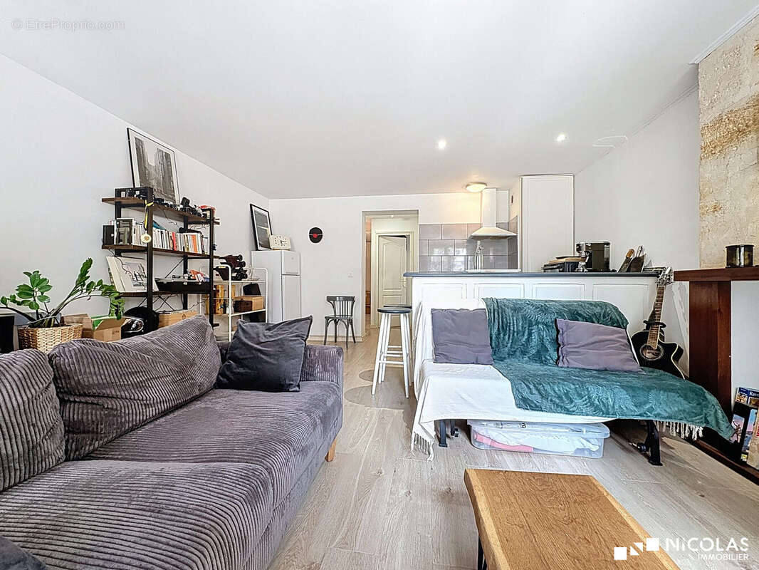 Appartement à BORDEAUX