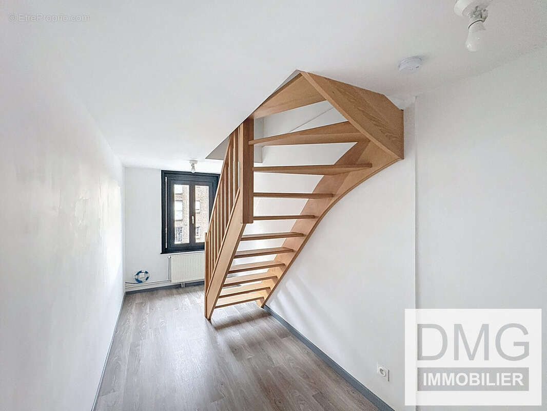 Maison 126 m² à Steenvoorde  - photo 9