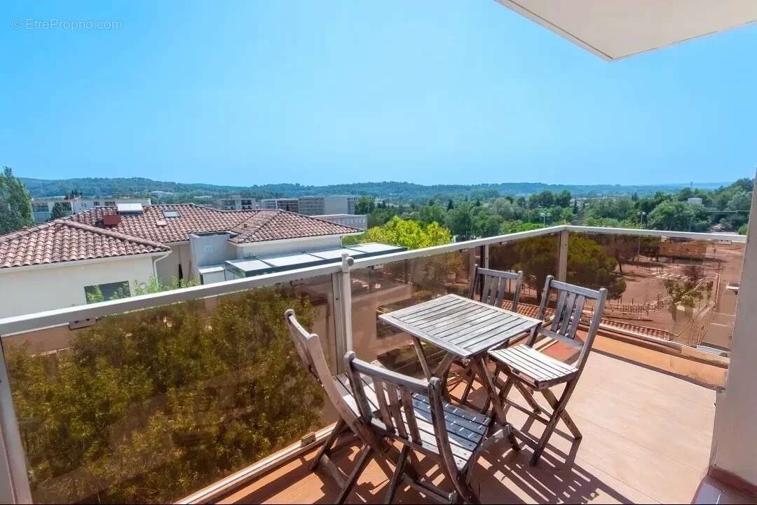 Appartement à AIX-EN-PROVENCE