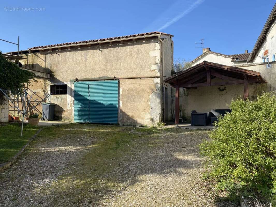 Maison à SAINT-SEVERIN