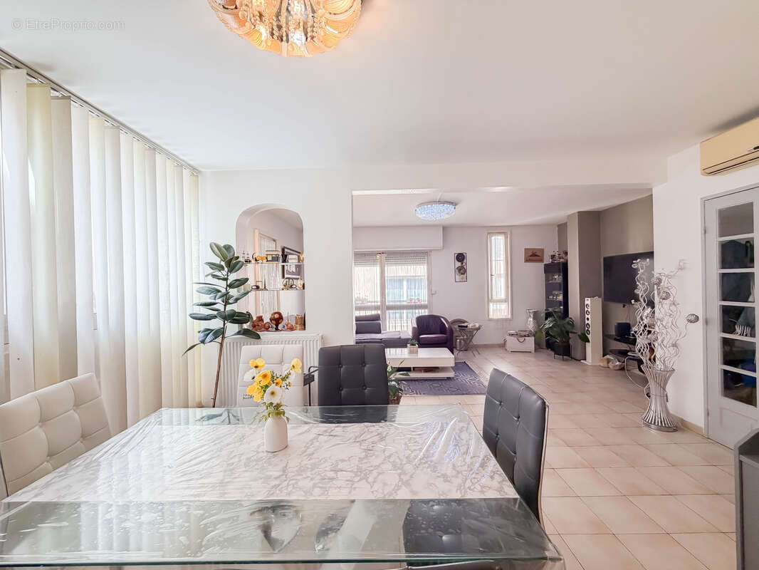Appartement à MARTIGUES