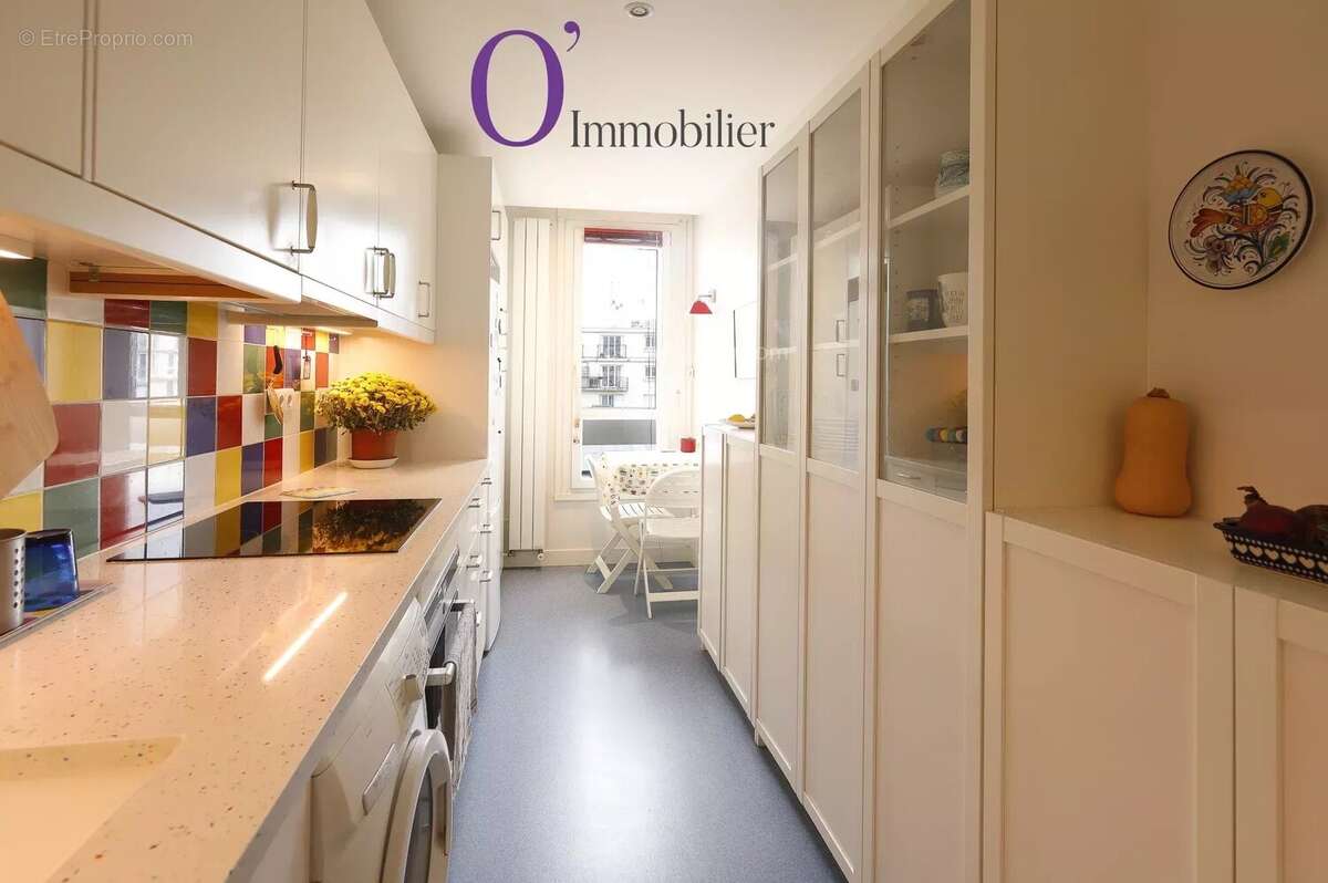 Appartement à PARIS-11E