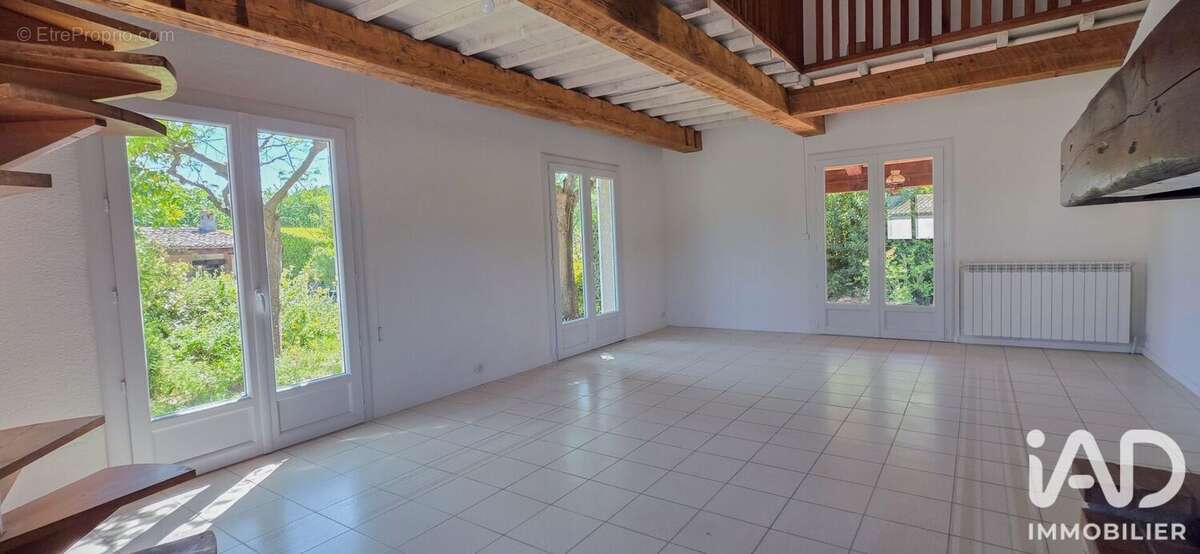 Maison 150 m² à Sainte-Croix-De-Quintillargues  - photo 7