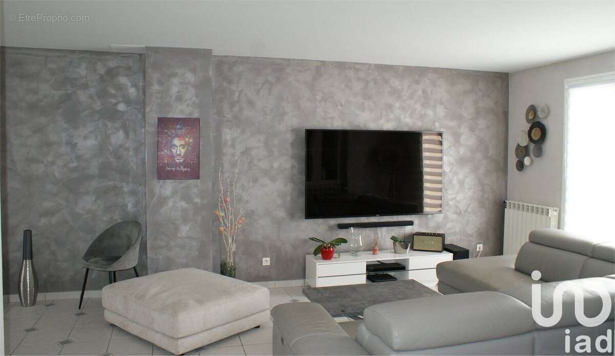 Photo 4 - Maison à VIRY-CHATILLON