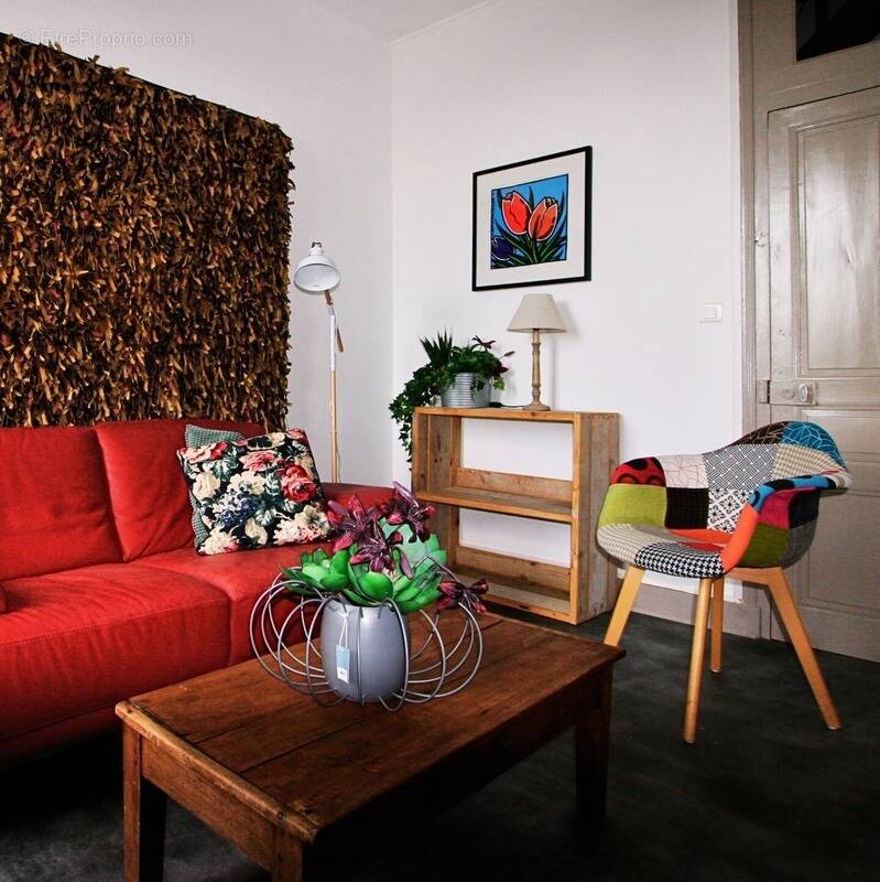 Maison à CHATEAUNEUF-LA-FORET