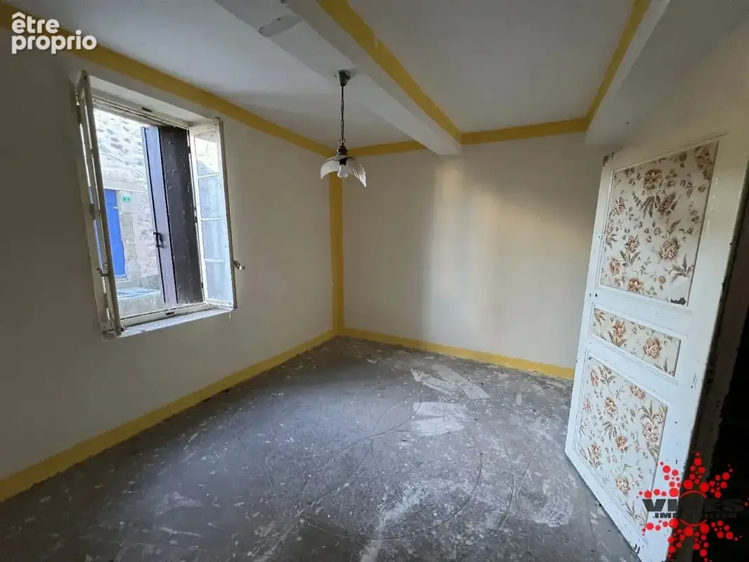 Pierrerue, maison à rénover - photo 2