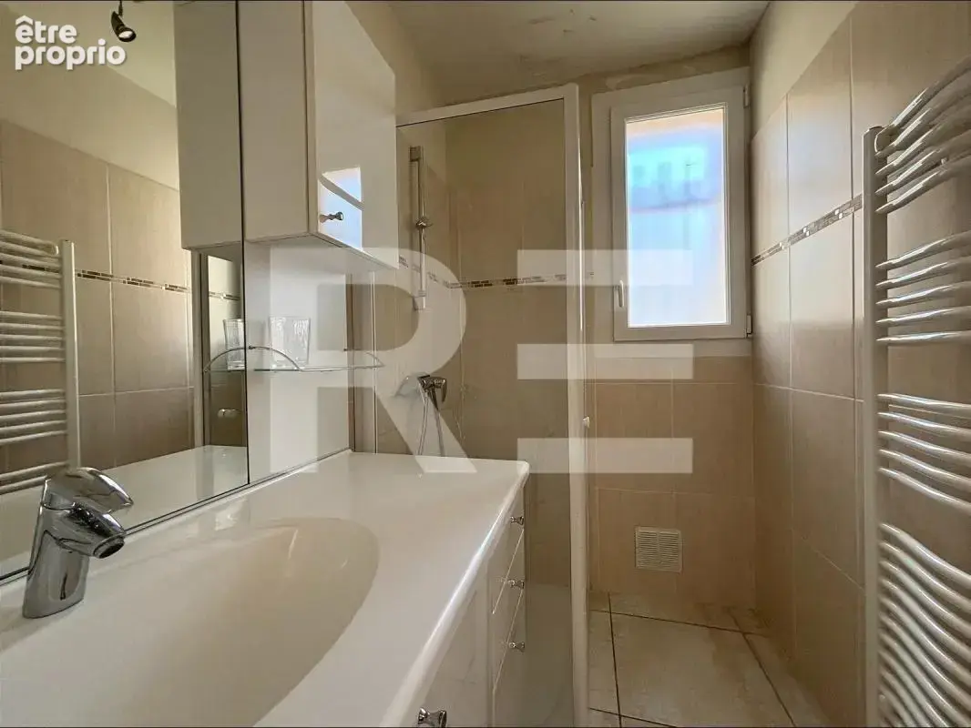 Maison familiale 140m² de type 5 entre nimes et sommieres - photo 7