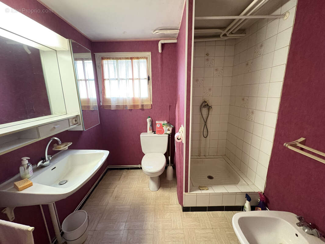 Maison à LA TALAUDIERE