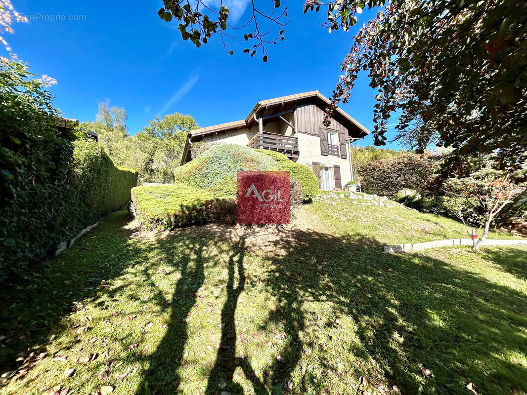 Maison à CLAIX