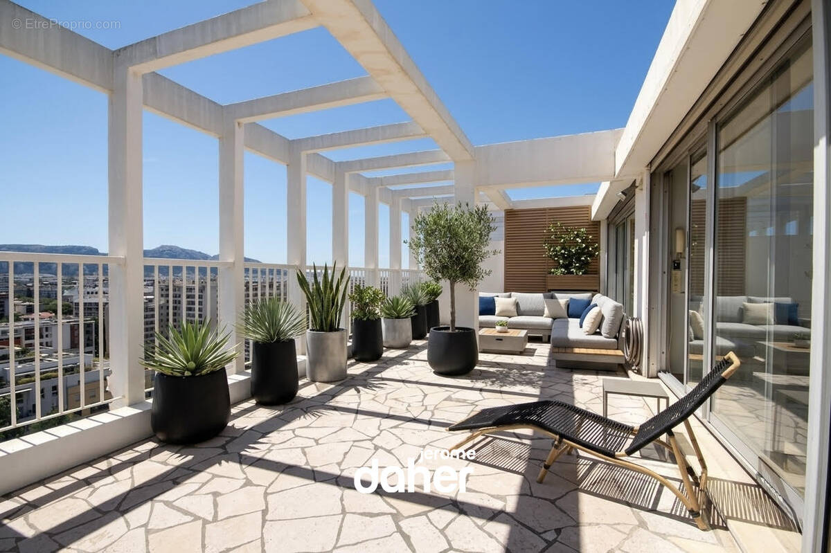 Appartement à MARSEILLE-8E