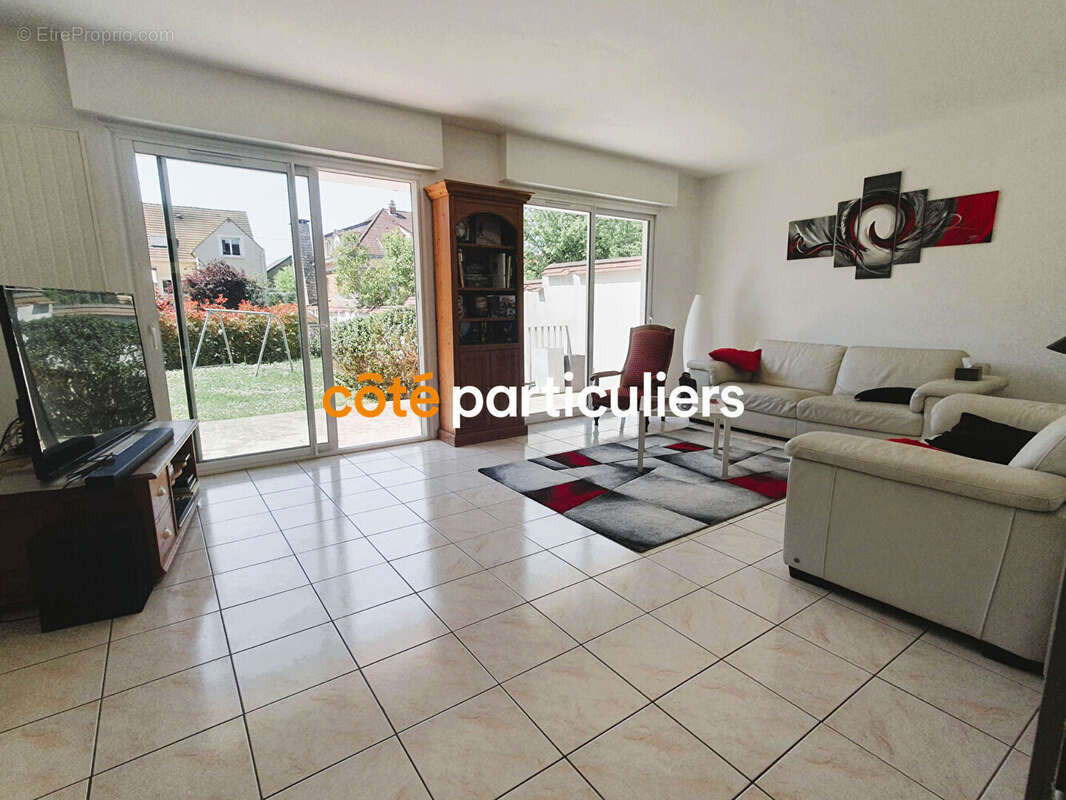 Maison à VILLENEUVE-LE-ROI