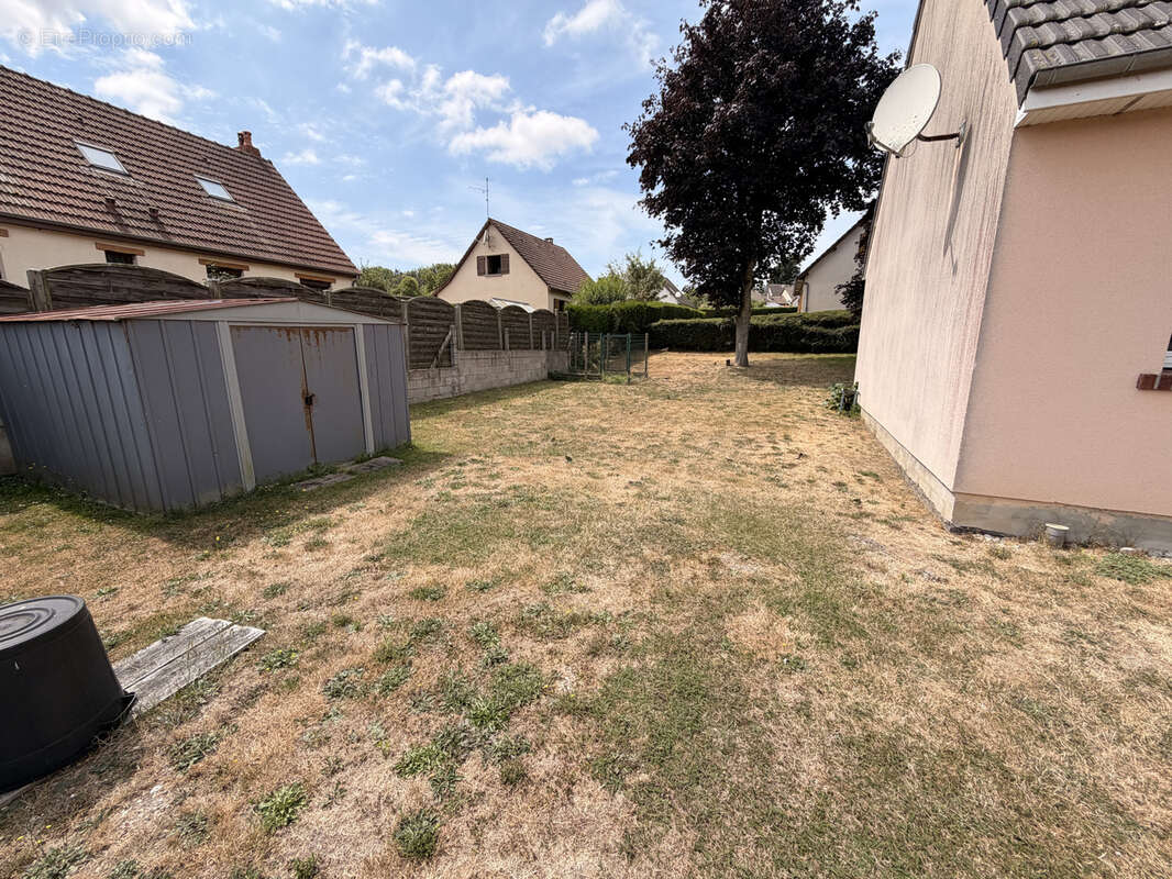 Pavillon de 2009 de 97m2 à vendre à Arrest - photo 14