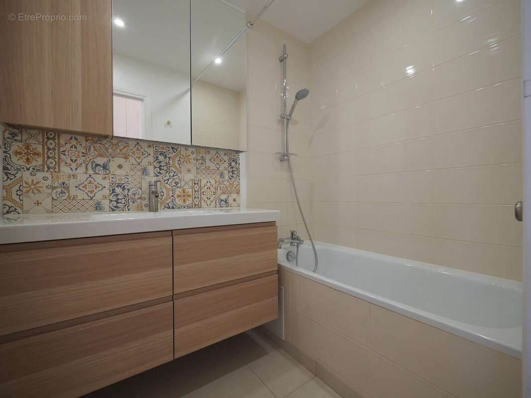 Appartement à BOIS-D'ARCY