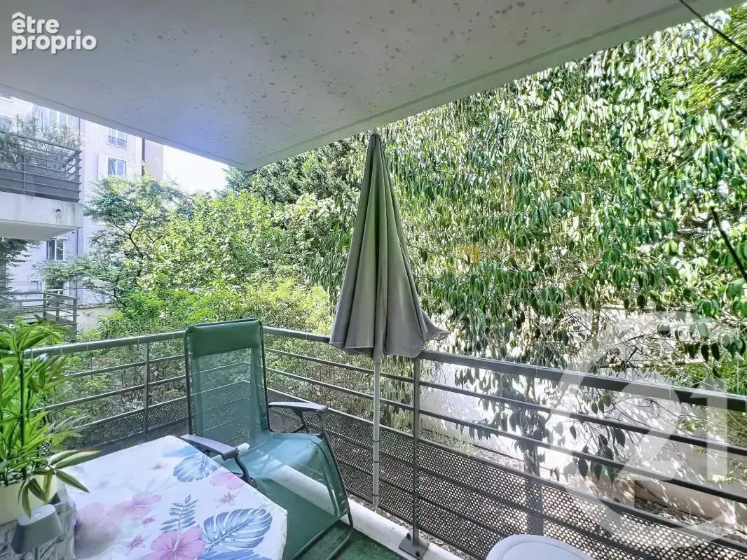 Photo Appartement à Choisy-Le-Roi au prix de 289 500€