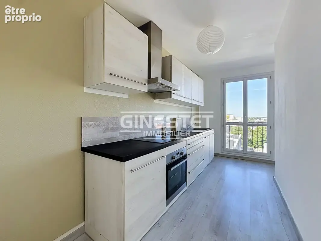Troyes - appartement t2 avec cave et parking - proche centre ville - photo 4