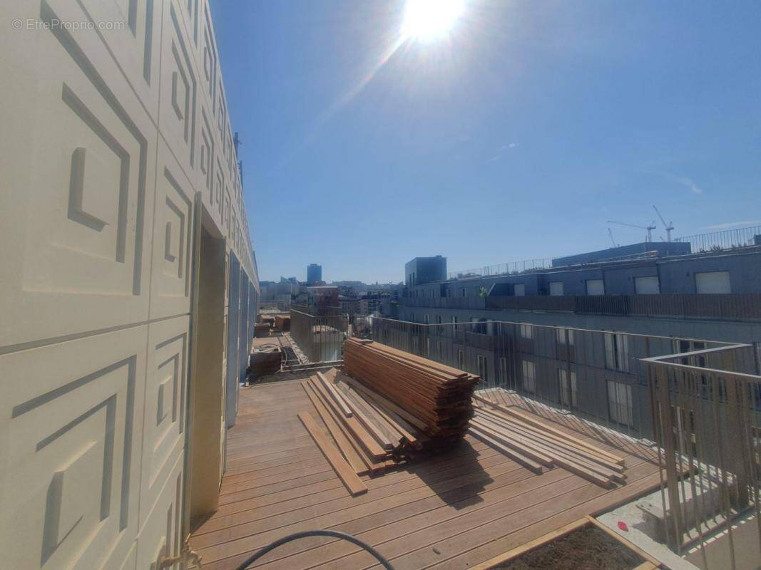 Appartement à PARIS-15E