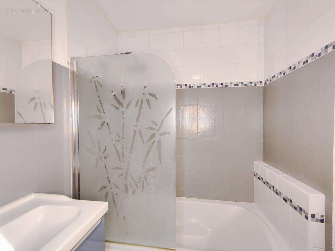 Maison à SAINT-GENIX-SUR-GUIERS