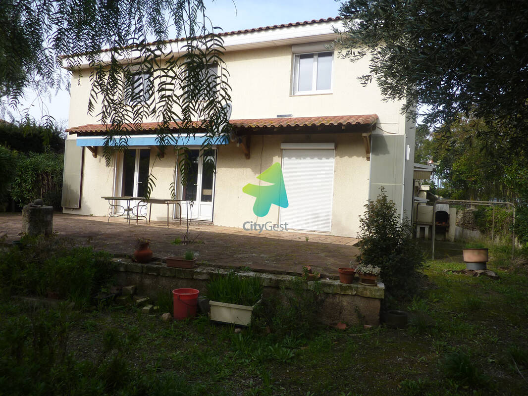 Maison à SAUVIAN