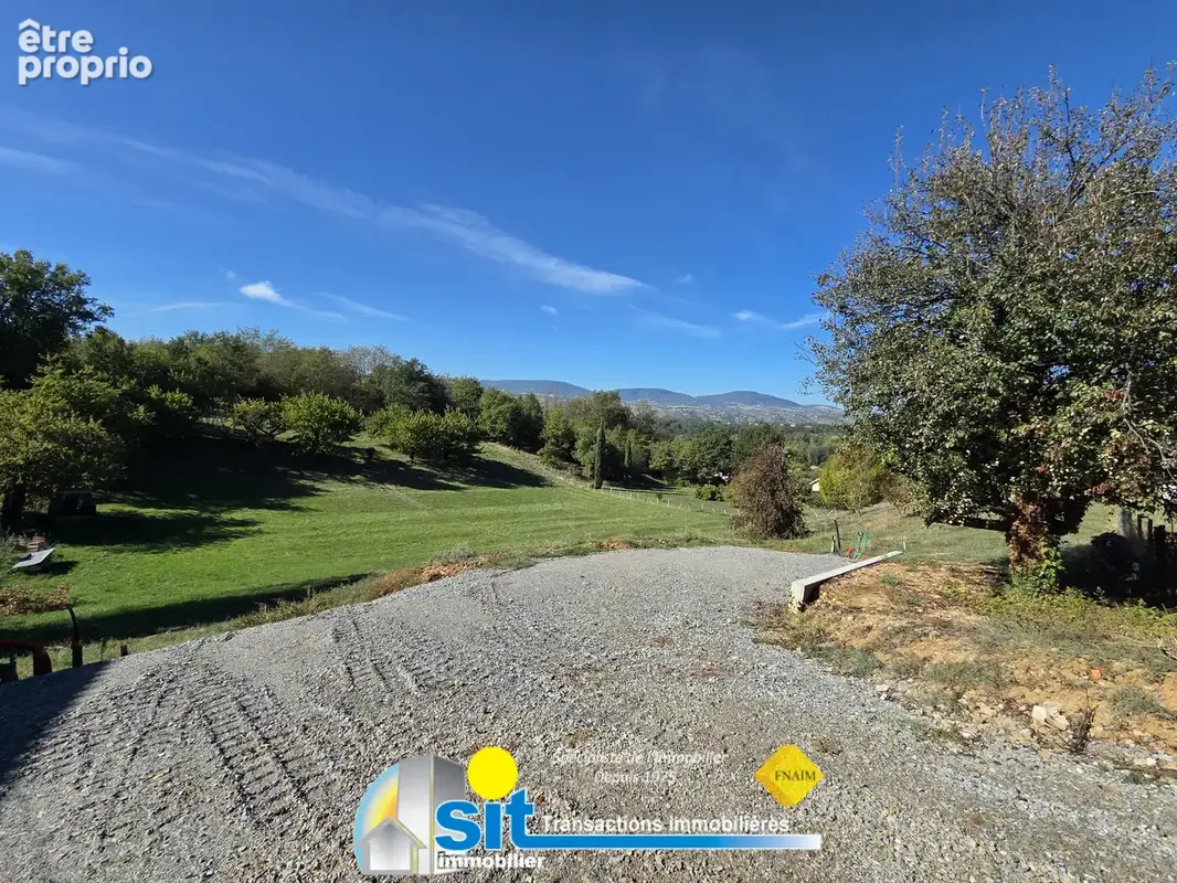 Terrain constructible viabilisé 1924 m2 - photo 3
