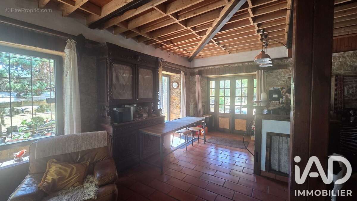Maison 167 m² à Haget  - photo 9