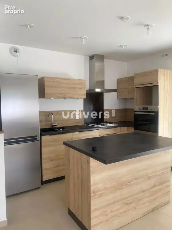 Appartement t3 72m2 avec jardin - photo 2