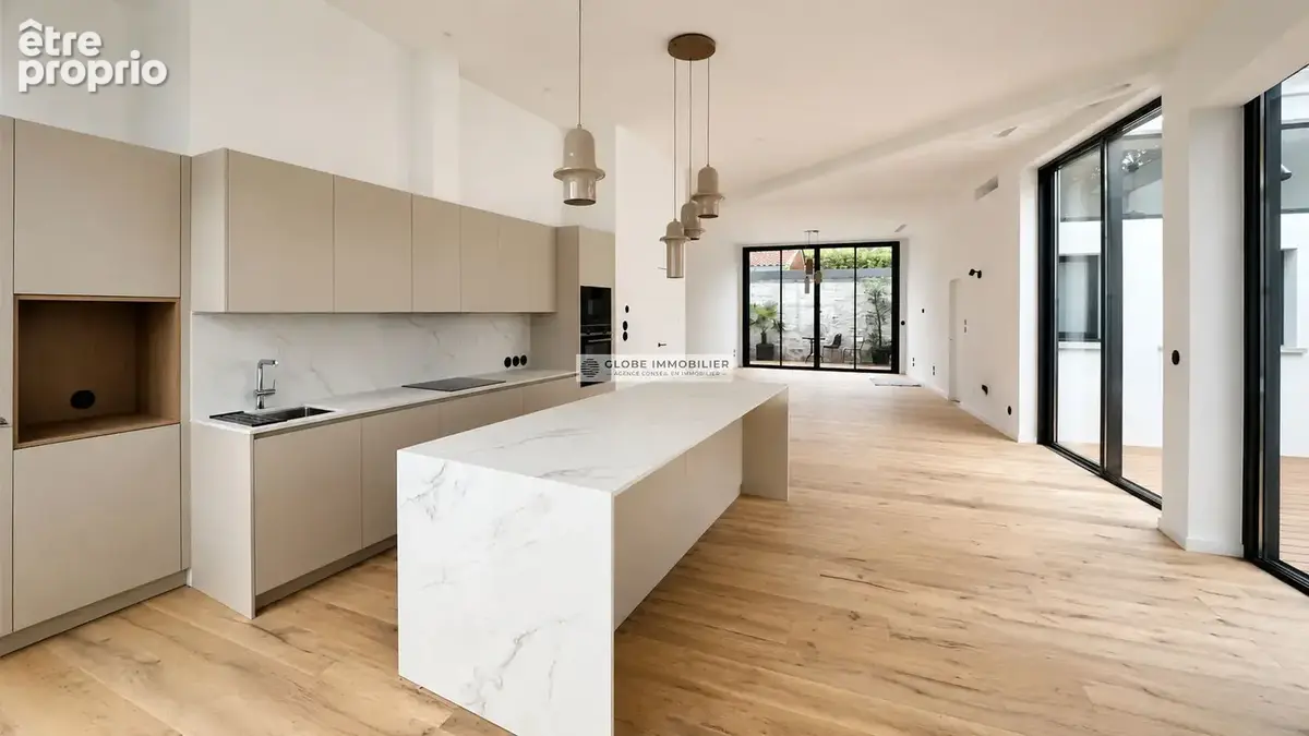 Biarritz - loft contemporain terrasses et garage - photo 2