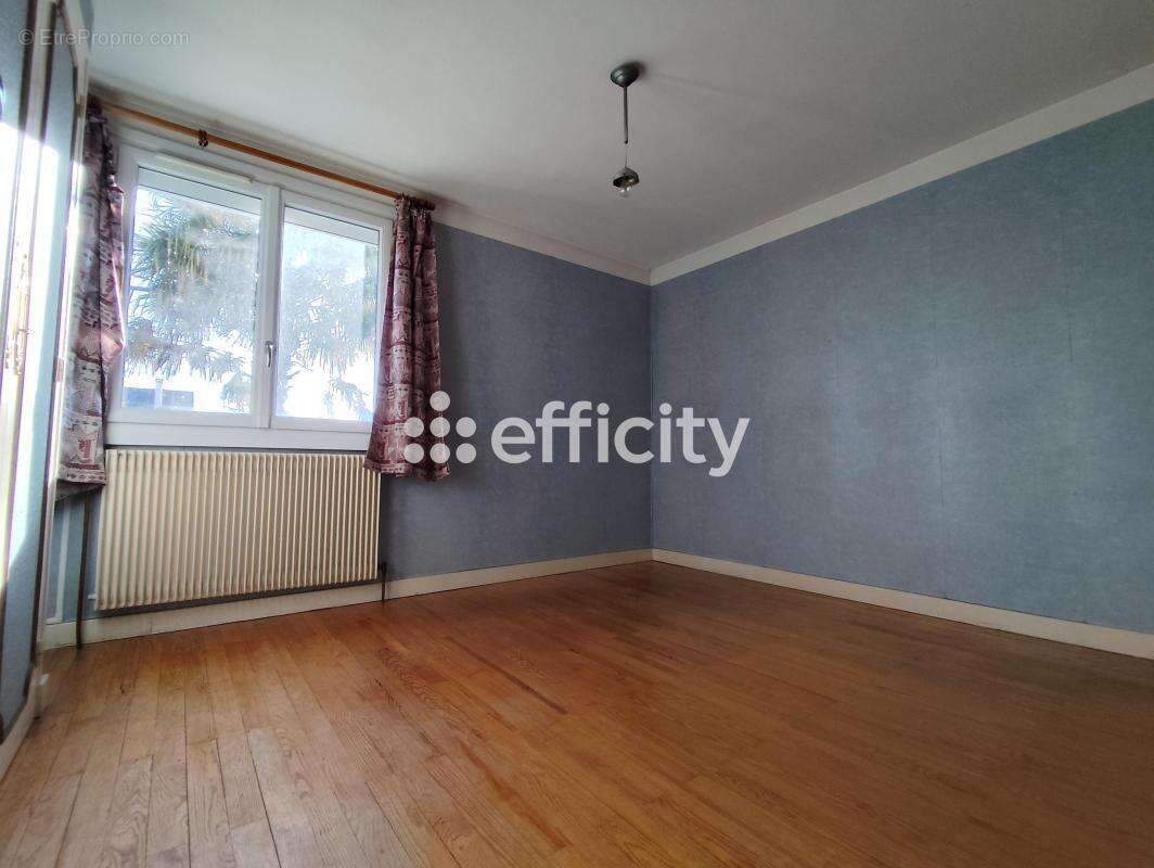 Maison 121 m² à Sablons  - photo 10