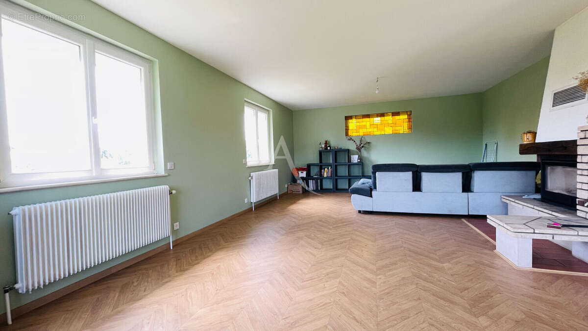 Maison à BAINS-LES-BAINS