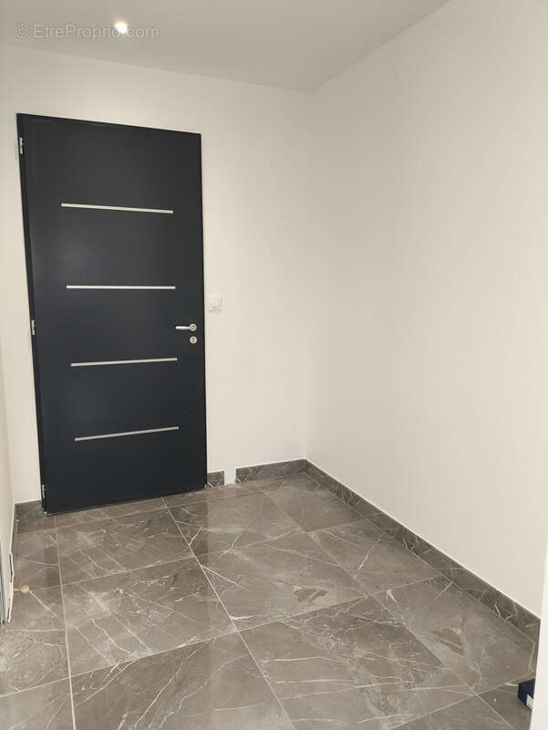 Maison à THEZAN-DES-CORBIERES