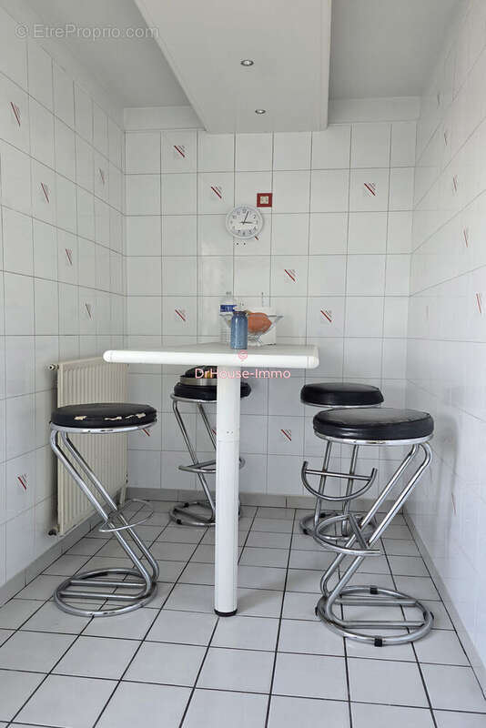 Appartement 98 m² à Creteil  - photo 8