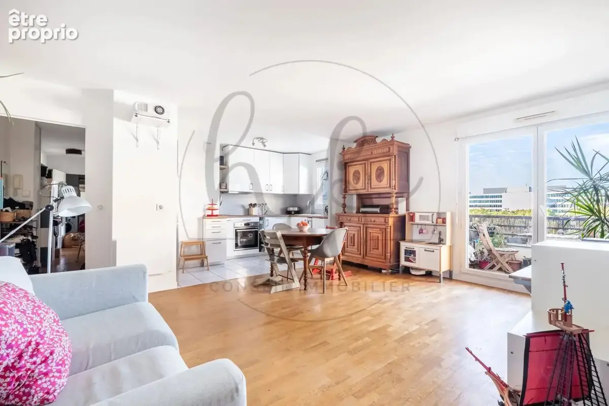 Appartement à COLOMBES