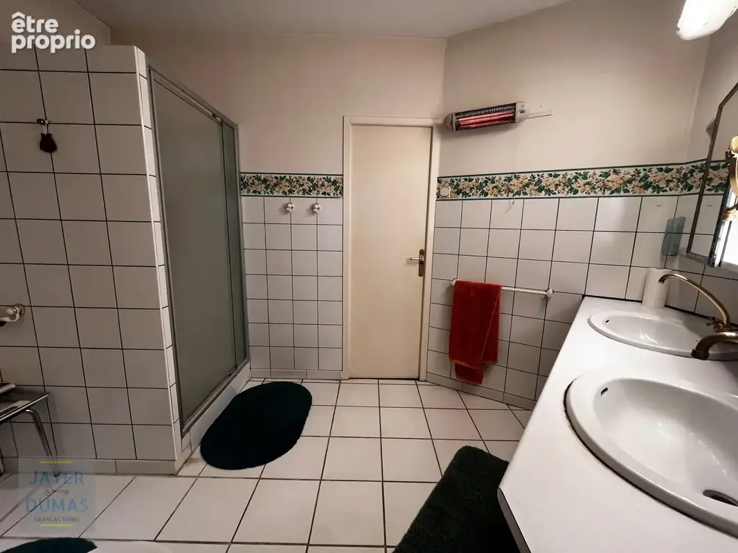 VIREY-LE-GRAND - Vaste Maison traditionnelle avec grande dépendance - - photo 6