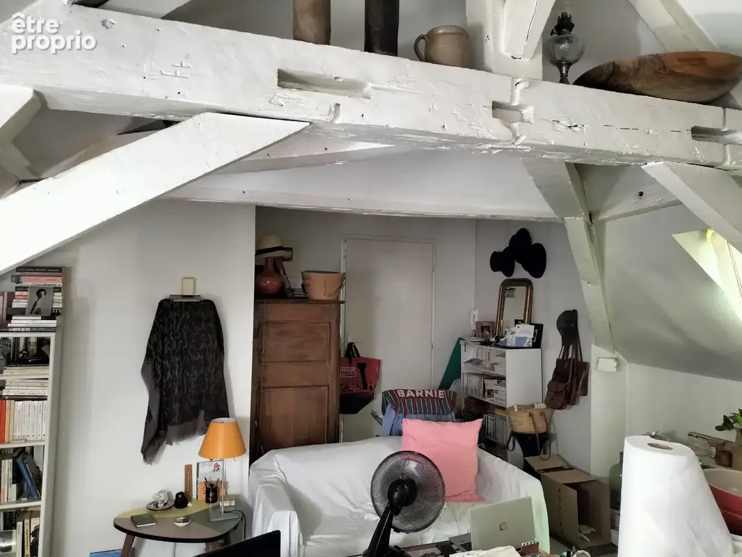 LAVAL, hyper centre, rive droite, un appartement T2 pour investisseur - photo 2