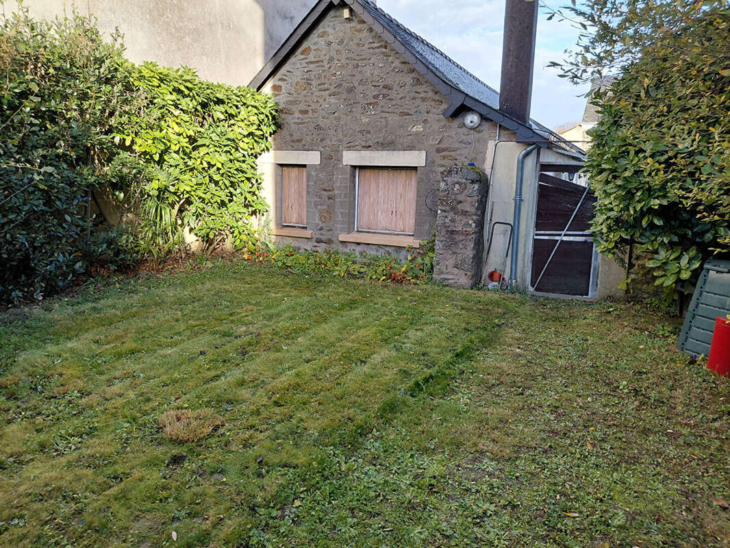 Maison à MAYENNE