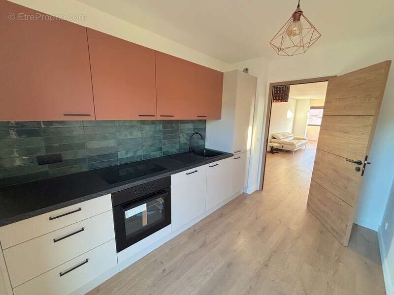 Appartement à MOUGINS