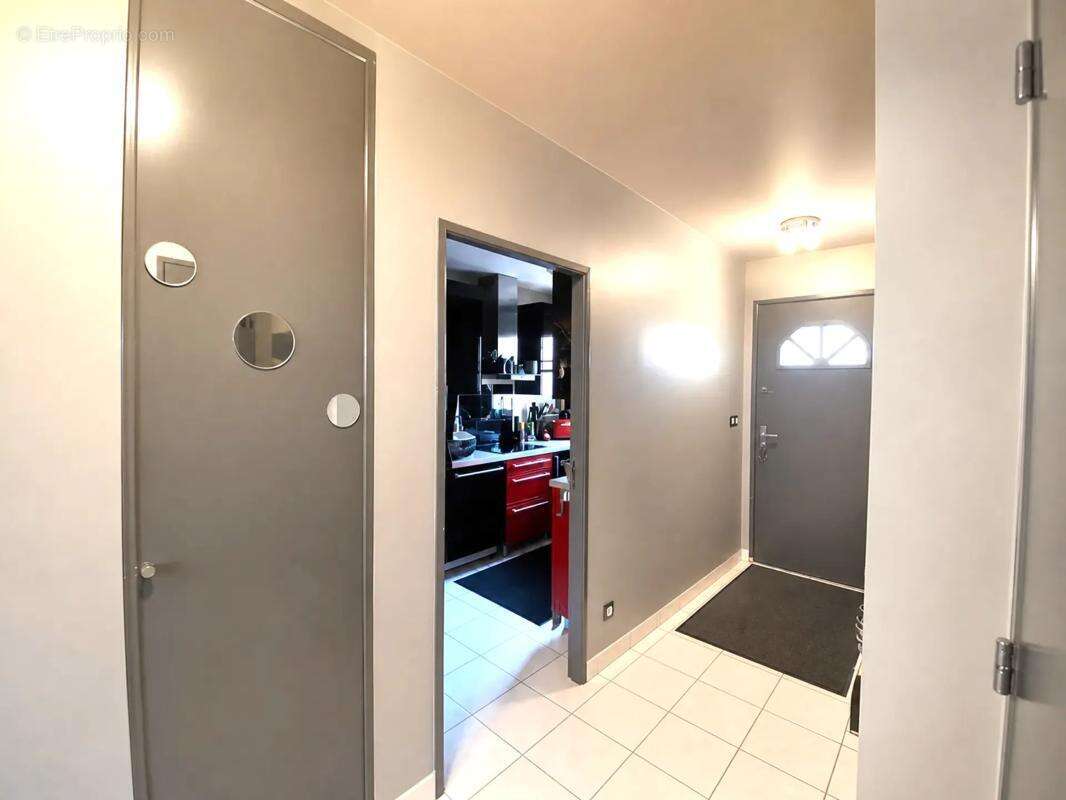 Maison 94 m² à Forges-Les-Bains  - photo 7