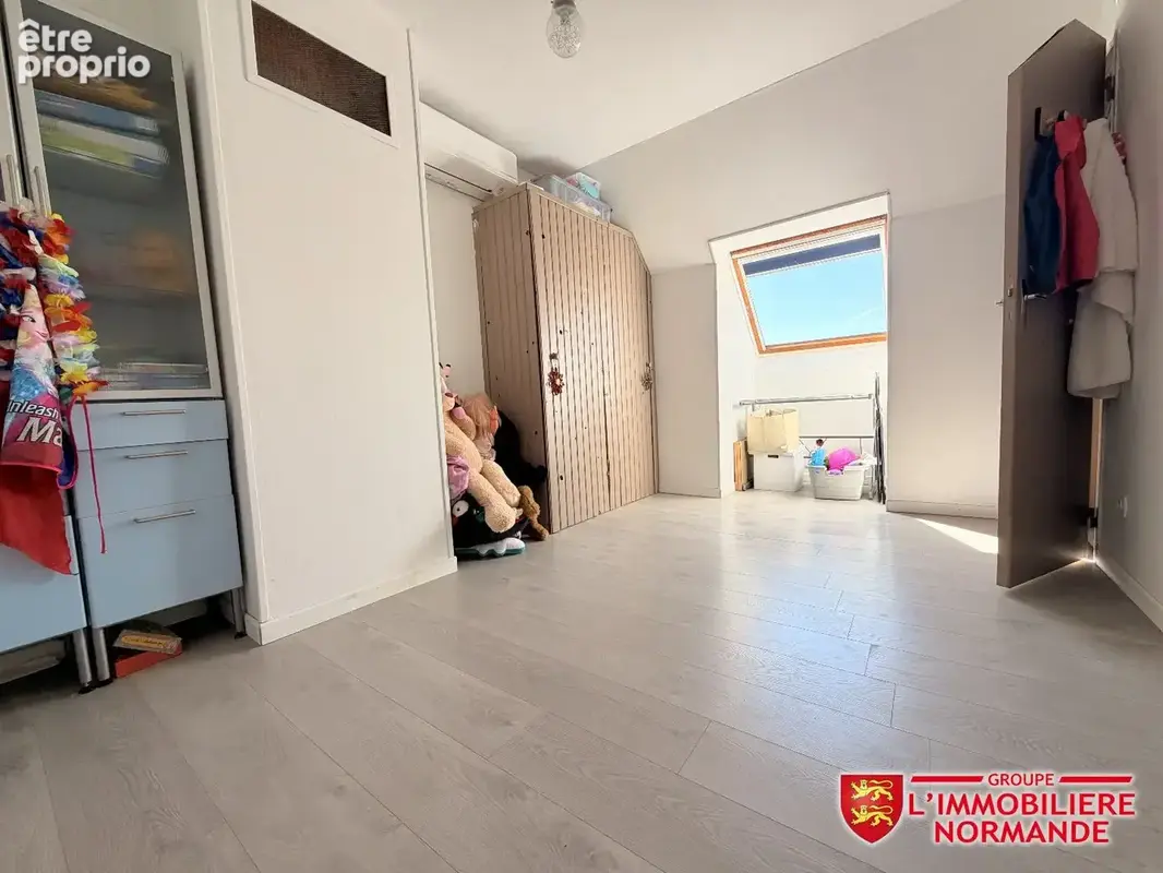 Maison familiale 6 chambres  Terrain de 1 001 m²  DPE C - photo 10