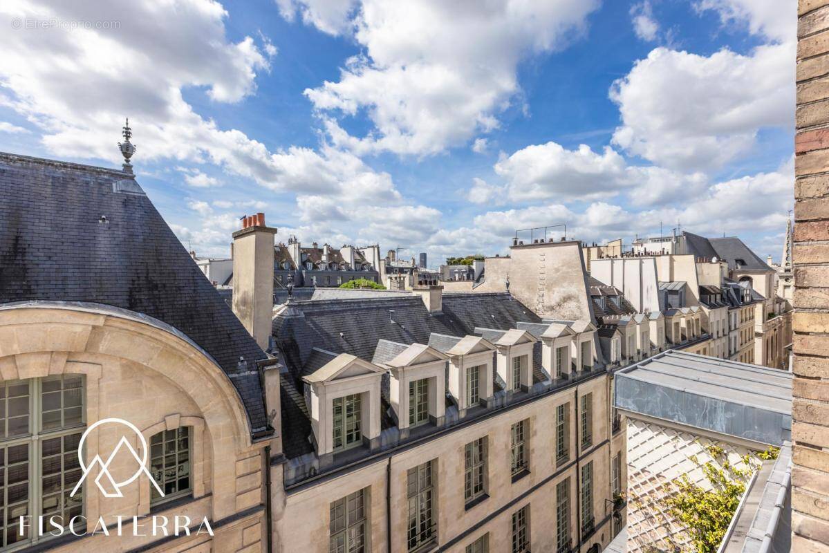 Appartement à PARIS-4E