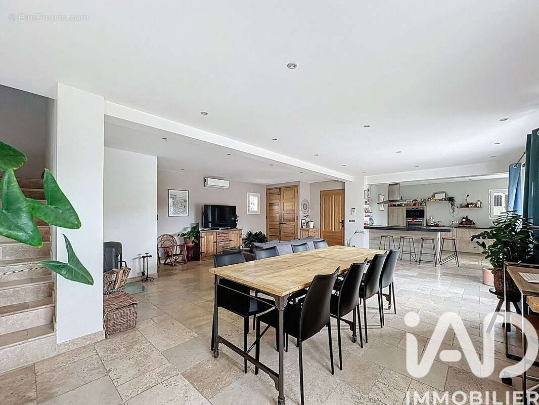 Photo 3 - Maison à CAUMONT-SUR-DURANCE